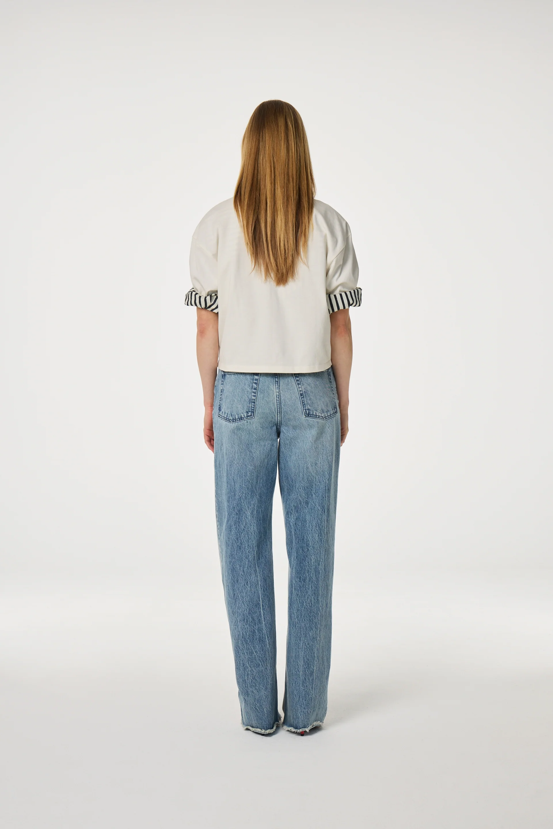 Benja T-Shirt | Cosy White - Image 3